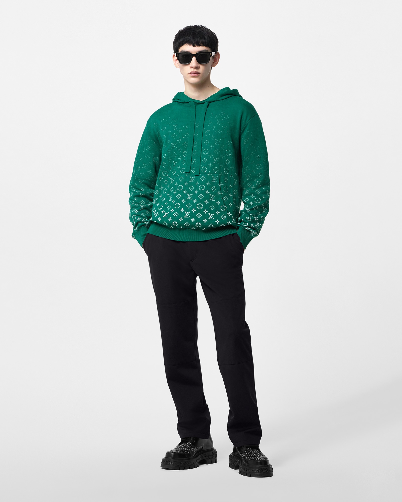 Louis vuitton deals monogram sweatshirt